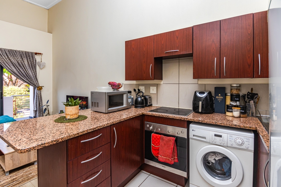 1 Bedroom Property for Sale in Jackal Creek Golf Estate Gauteng