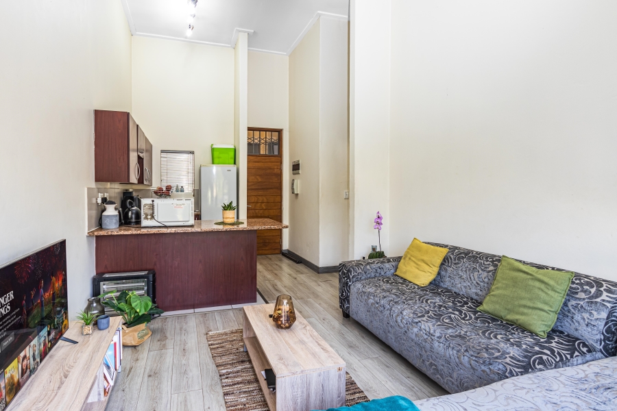 1 Bedroom Property for Sale in Jackal Creek Golf Estate Gauteng