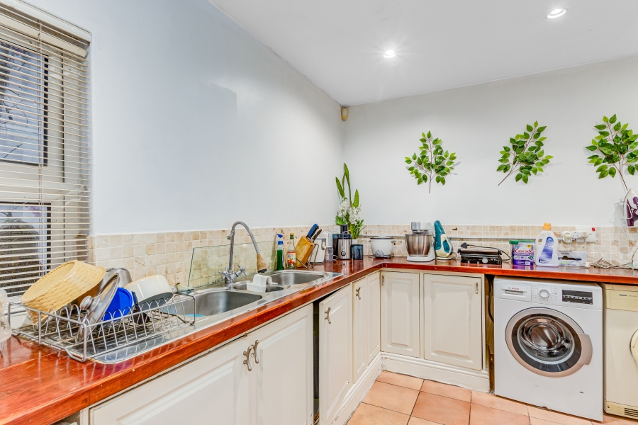 To Let 5 Bedroom Property for Rent in Dainfern Golf Estate Gauteng