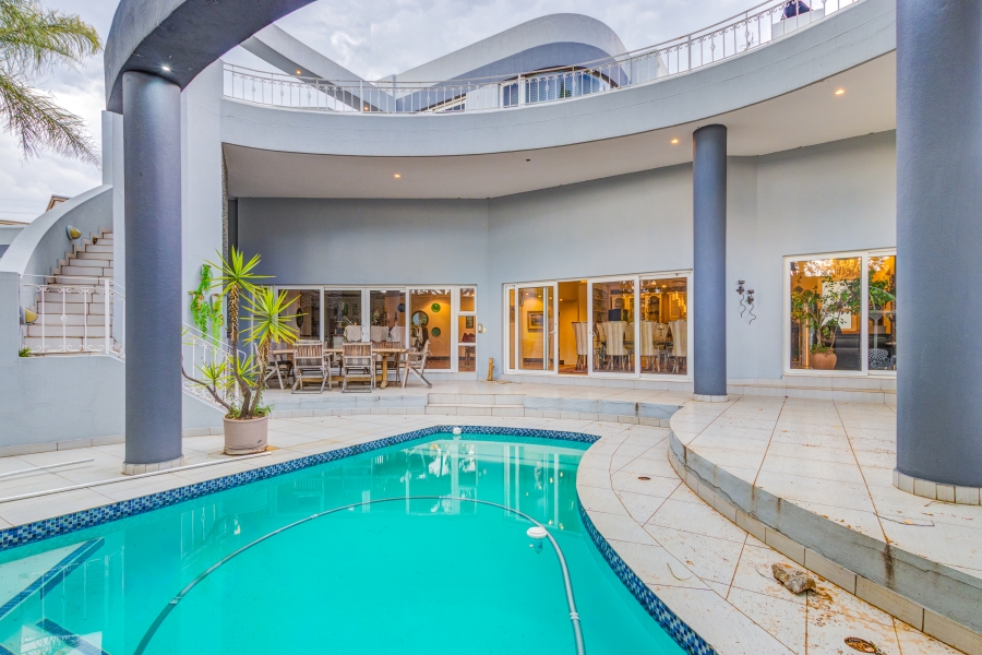 To Let 5 Bedroom Property for Rent in Dainfern Golf Estate Gauteng