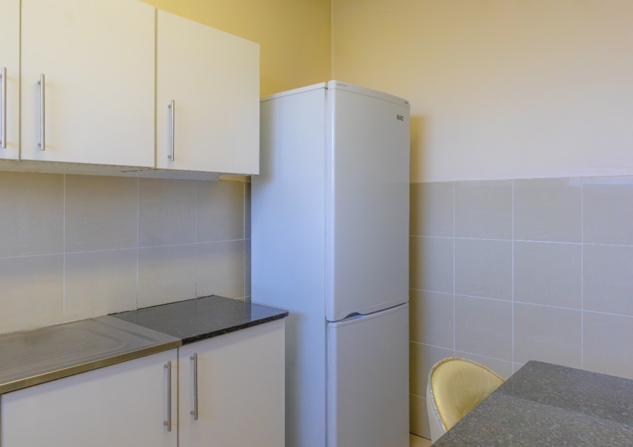 To Let 1 Bedroom Property for Rent in Parktown Gauteng