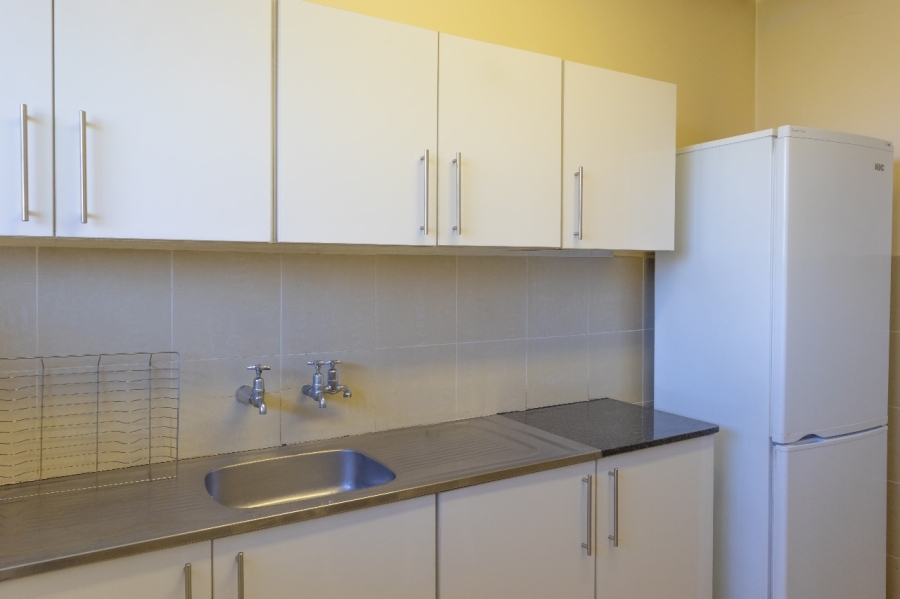 To Let 1 Bedroom Property for Rent in Parktown Gauteng