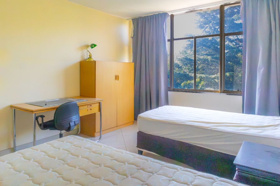 To Let 1 Bedroom Property for Rent in Parktown Gauteng