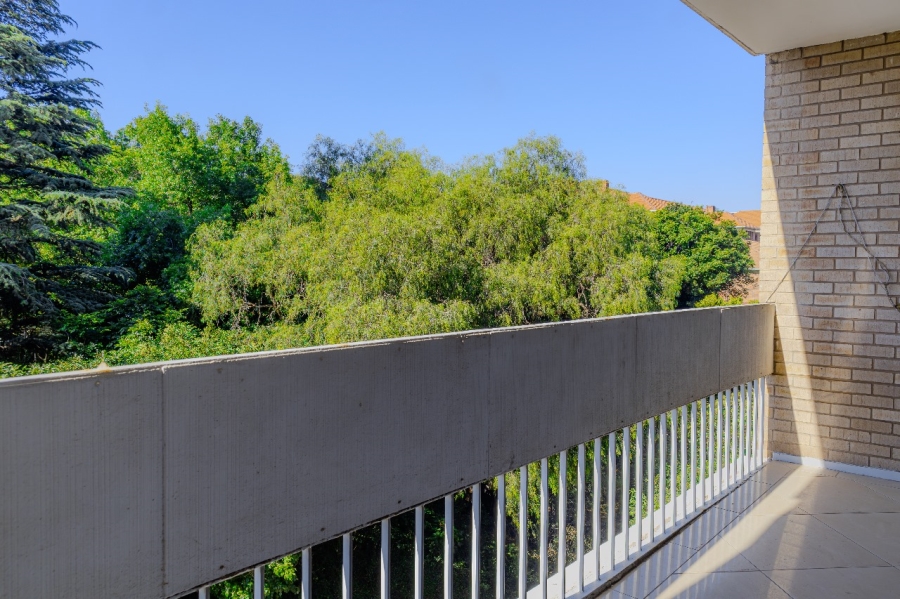 To Let 1 Bedroom Property for Rent in Parktown Gauteng