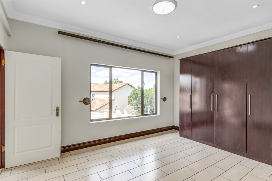 To Let 5 Bedroom Property for Rent in Dainfern Gauteng