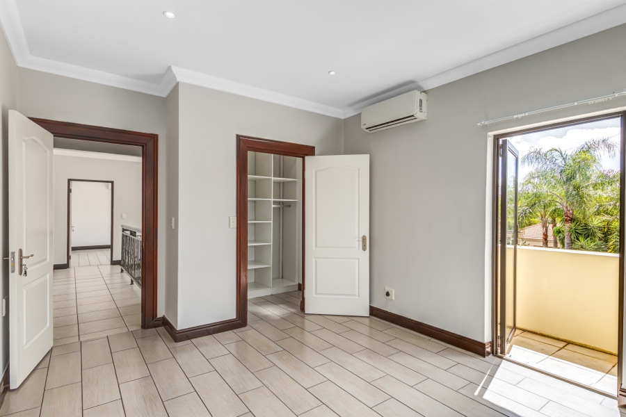 To Let 5 Bedroom Property for Rent in Dainfern Gauteng