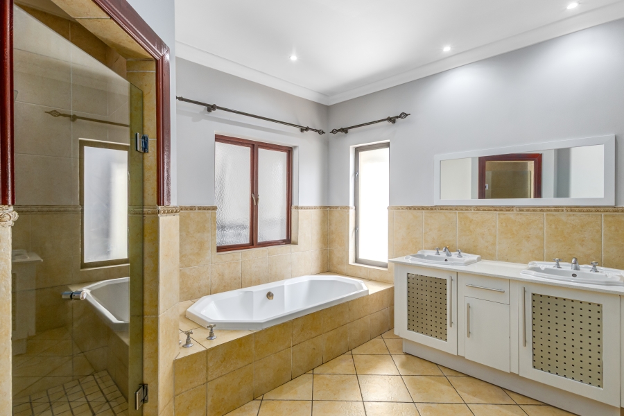 To Let 5 Bedroom Property for Rent in Dainfern Gauteng