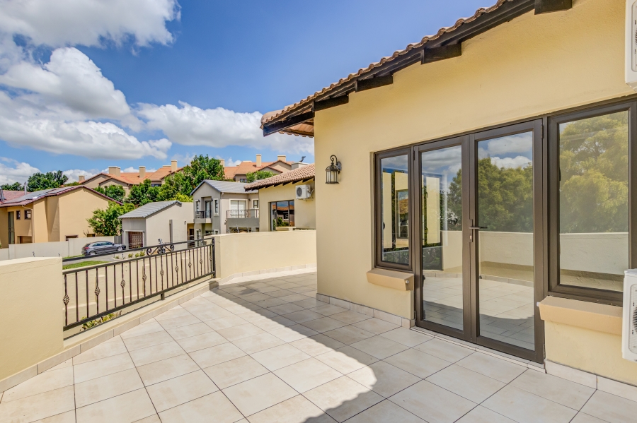 To Let 5 Bedroom Property for Rent in Dainfern Gauteng