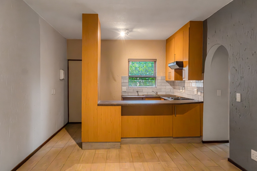 To Let 1 Bedroom Property for Rent in Lonehill Gauteng