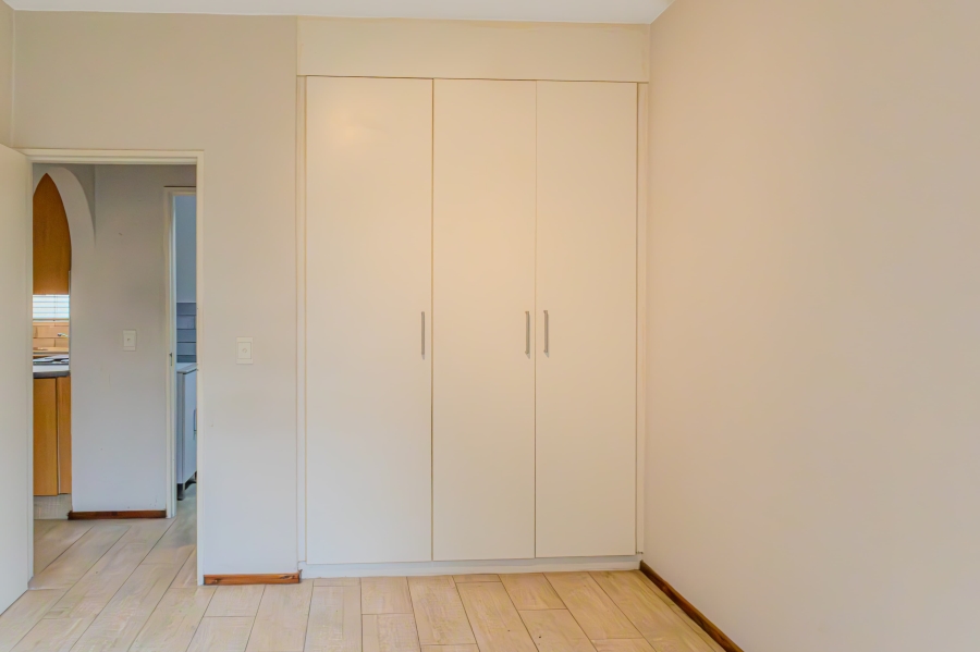 To Let 1 Bedroom Property for Rent in Lonehill Gauteng