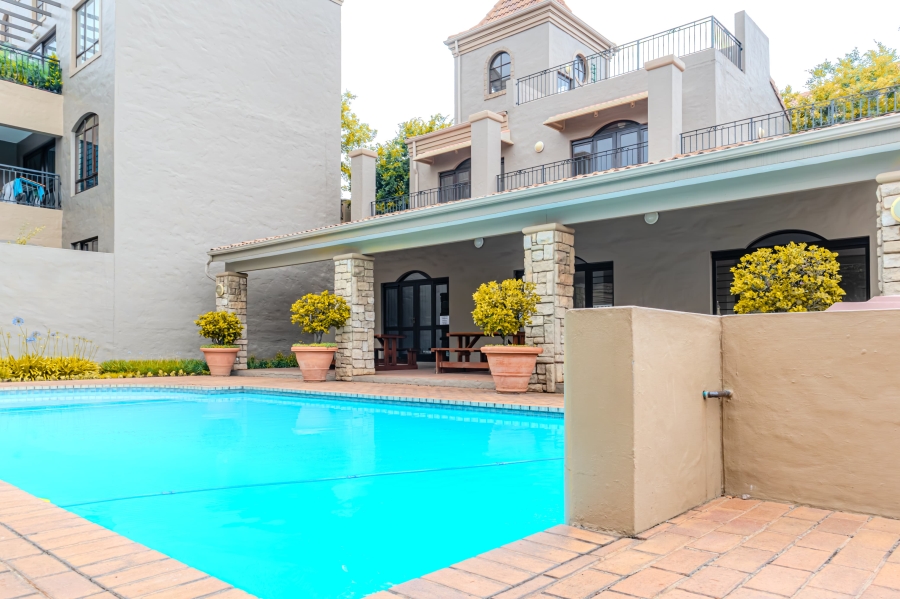 To Let 1 Bedroom Property for Rent in Lonehill Gauteng
