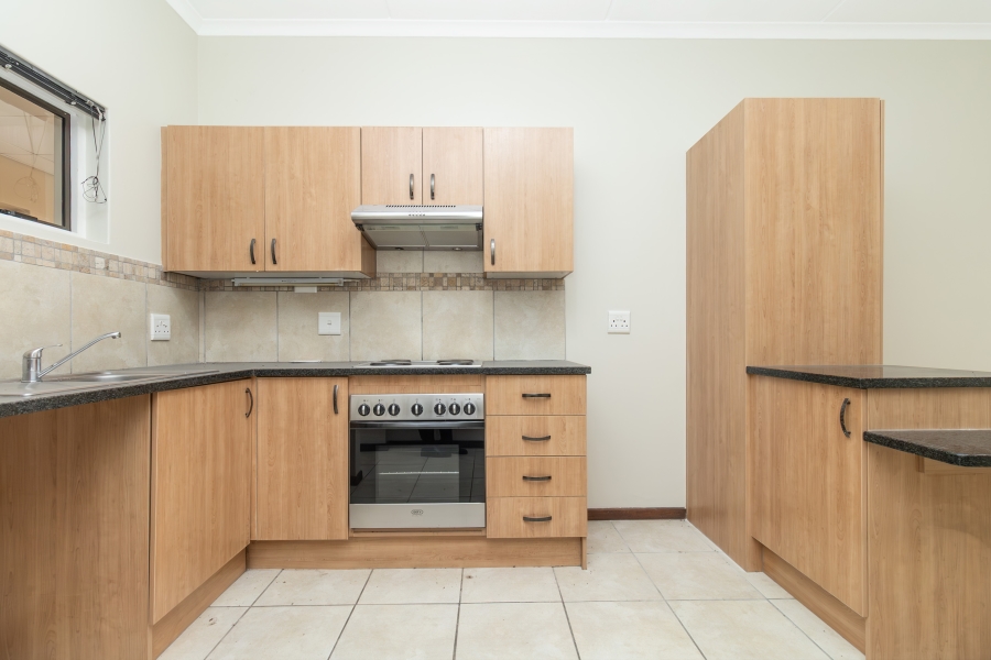 1 Bedroom Property for Sale in Douglasdale Gauteng