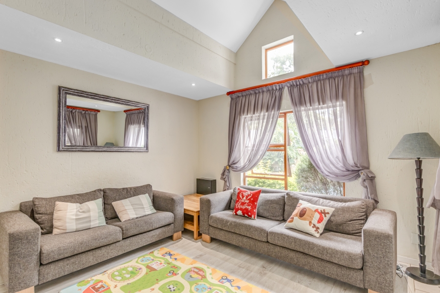 3 Bedroom Property for Sale in Kyalami Estates Gauteng