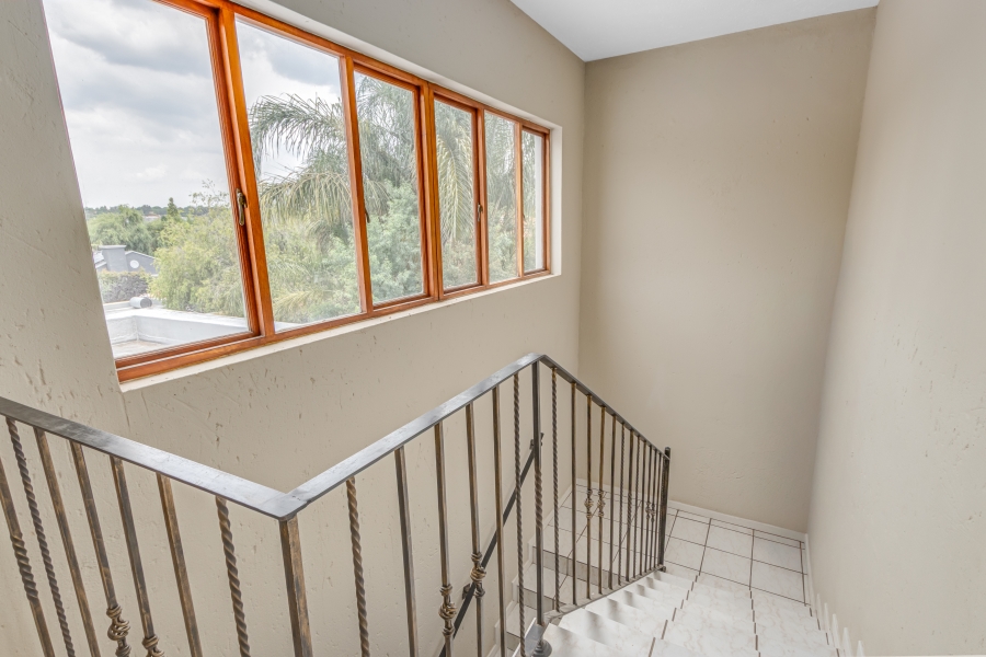 3 Bedroom Property for Sale in Kyalami Estates Gauteng