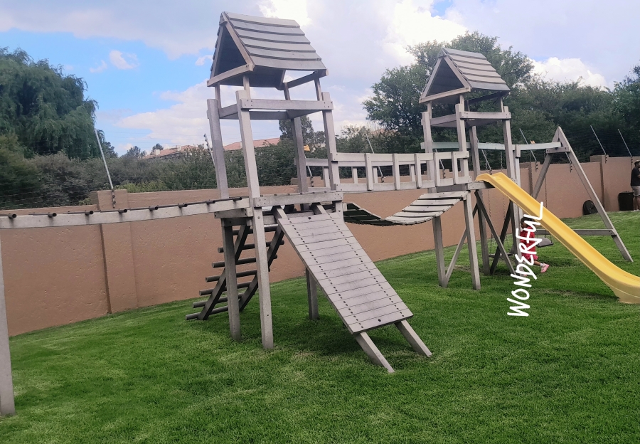 To Let 1 Bedroom Property for Rent in Magaliessig Gauteng