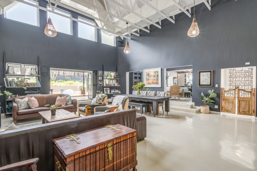 5 Bedroom Property for Sale in Kyalami Estates Gauteng