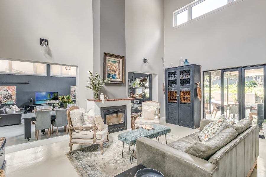 5 Bedroom Property for Sale in Kyalami Estates Gauteng