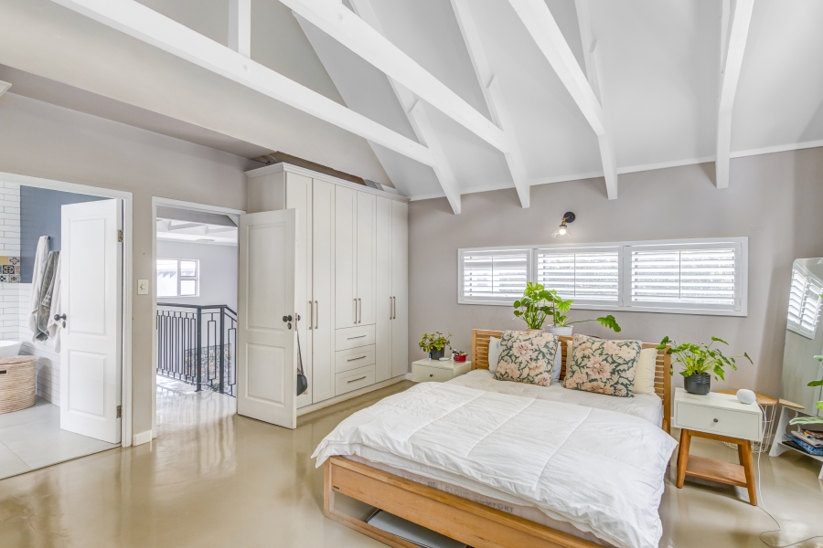 5 Bedroom Property for Sale in Kyalami Estates Gauteng