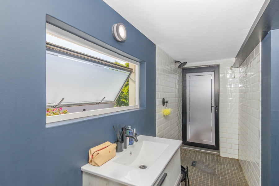 5 Bedroom Property for Sale in Kyalami Estates Gauteng