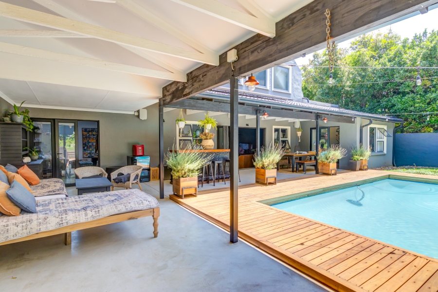 5 Bedroom Property for Sale in Kyalami Estates Gauteng