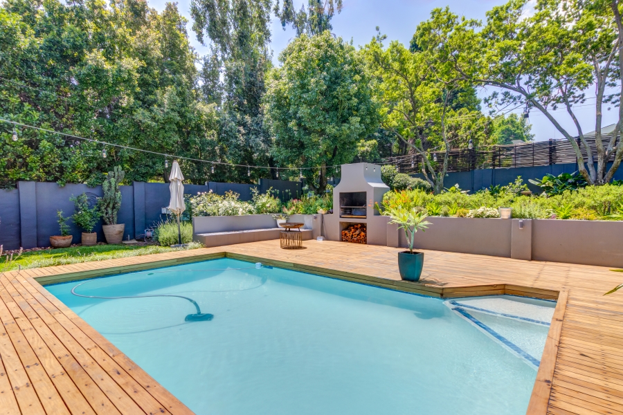 5 Bedroom Property for Sale in Kyalami Estates Gauteng