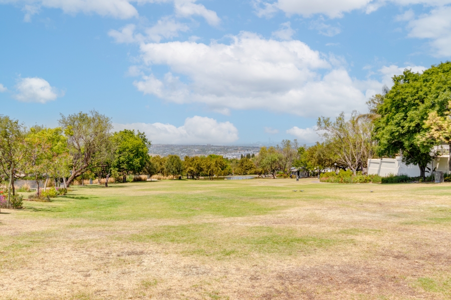 5 Bedroom Property for Sale in Kyalami Estates Gauteng