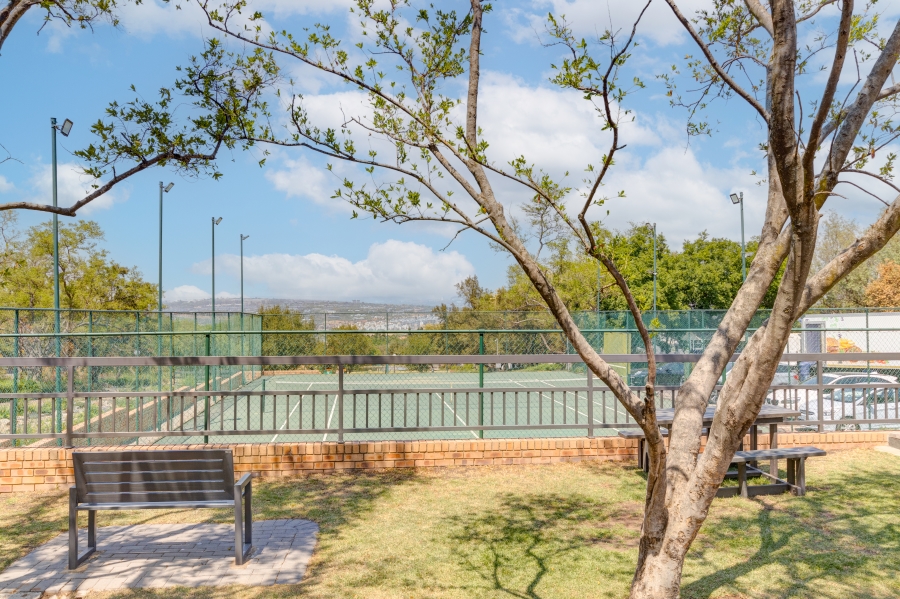 5 Bedroom Property for Sale in Kyalami Estates Gauteng