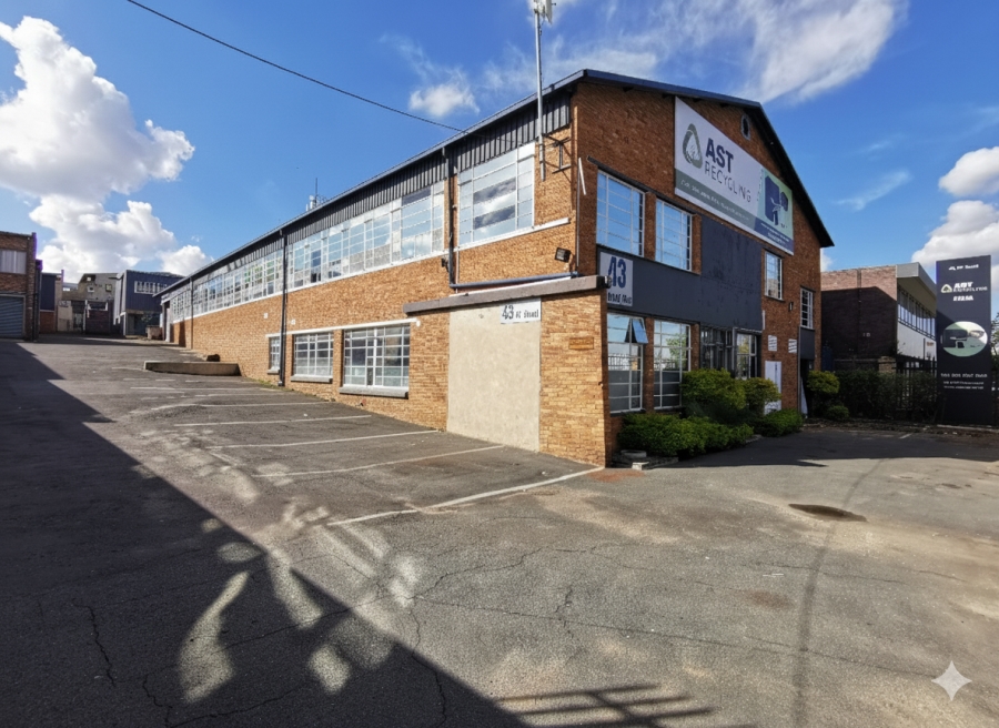 To Let commercial Property for Rent in Kew Industrial Gauteng