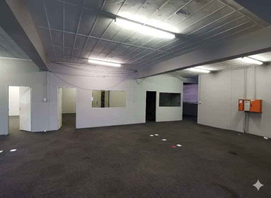 To Let commercial Property for Rent in Kew Industrial Gauteng