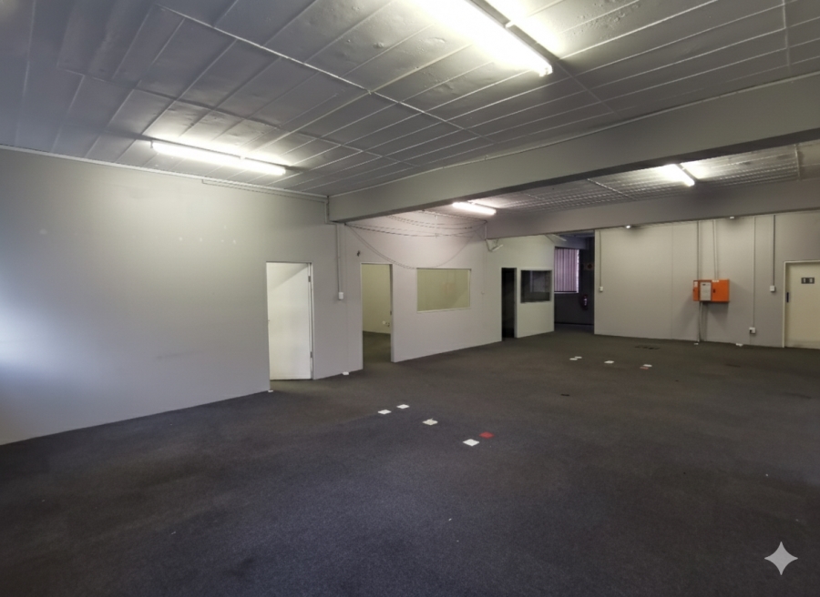 To Let commercial Property for Rent in Kew Industrial Gauteng