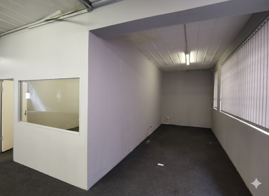 To Let commercial Property for Rent in Kew Industrial Gauteng