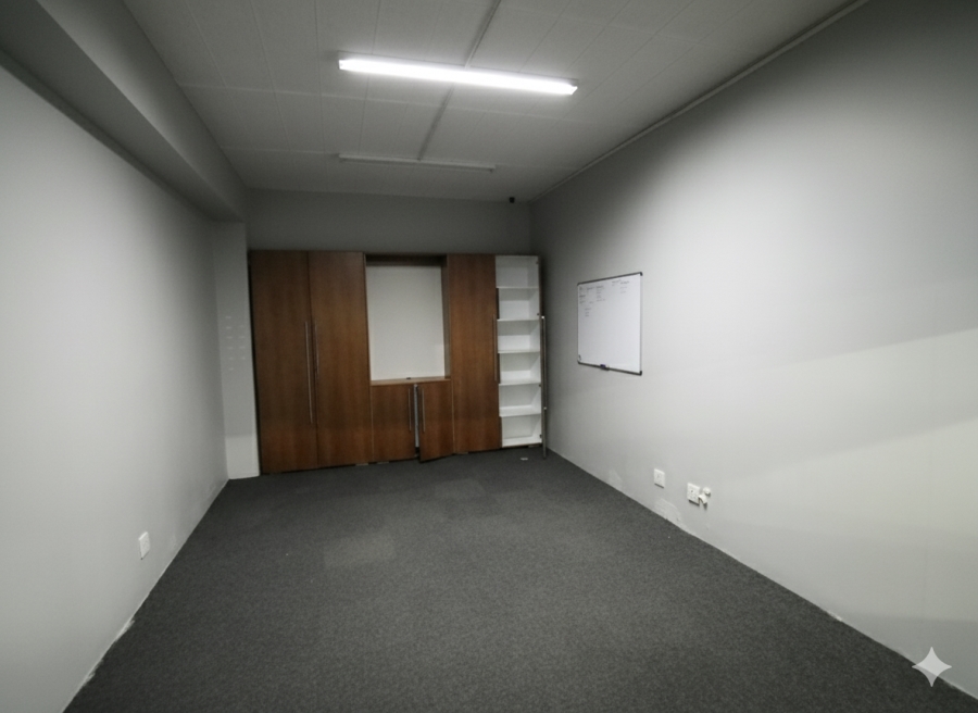 To Let commercial Property for Rent in Kew Industrial Gauteng