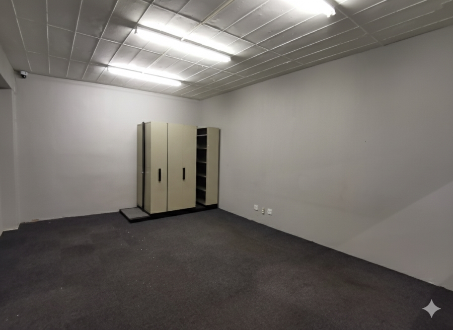 To Let commercial Property for Rent in Kew Industrial Gauteng