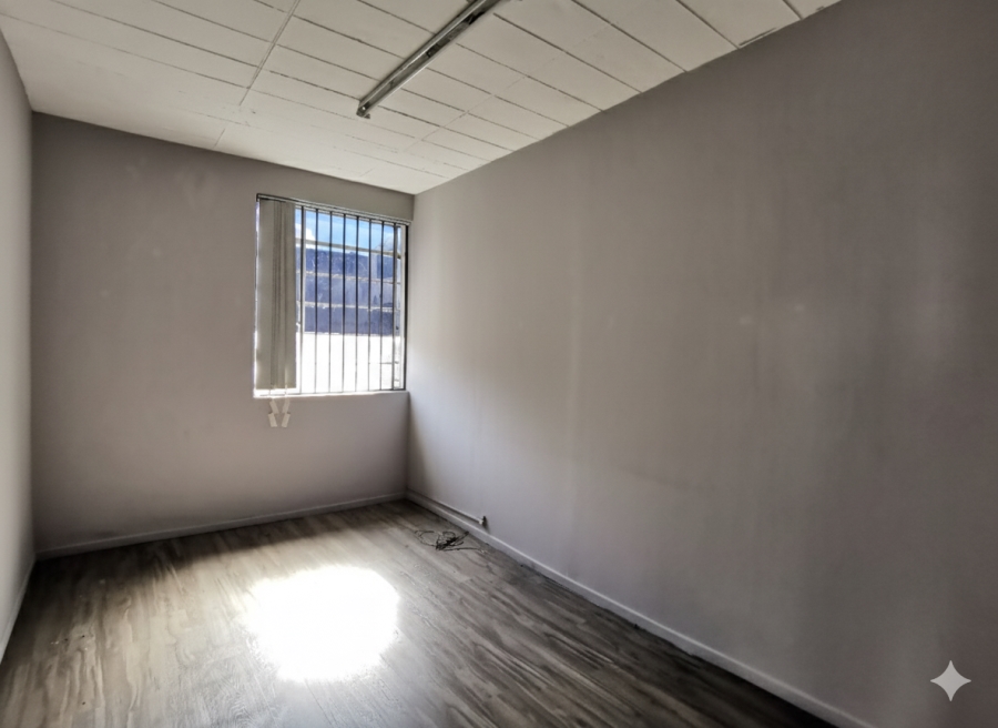 To Let commercial Property for Rent in Kew Industrial Gauteng
