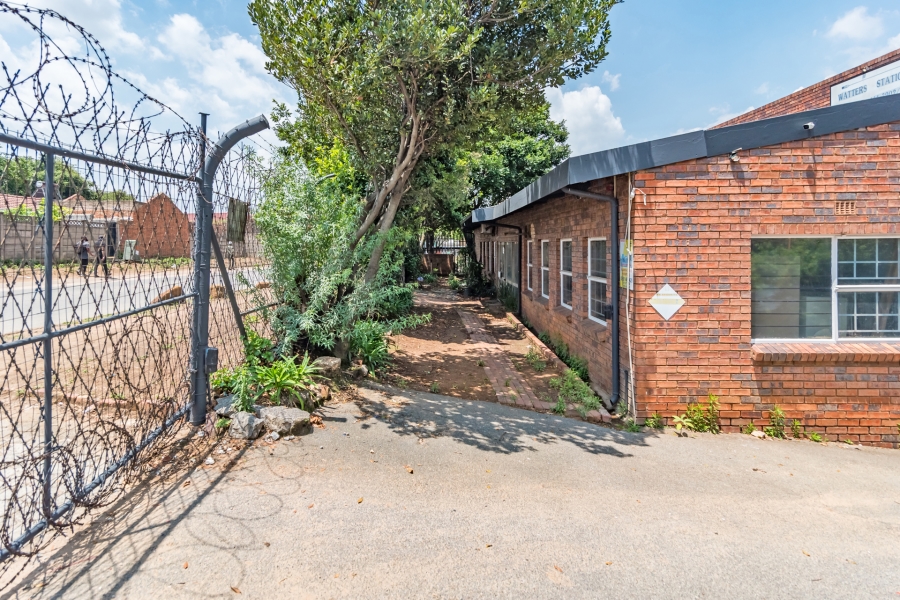 Commercial Property for Sale in Marlboro Gauteng
