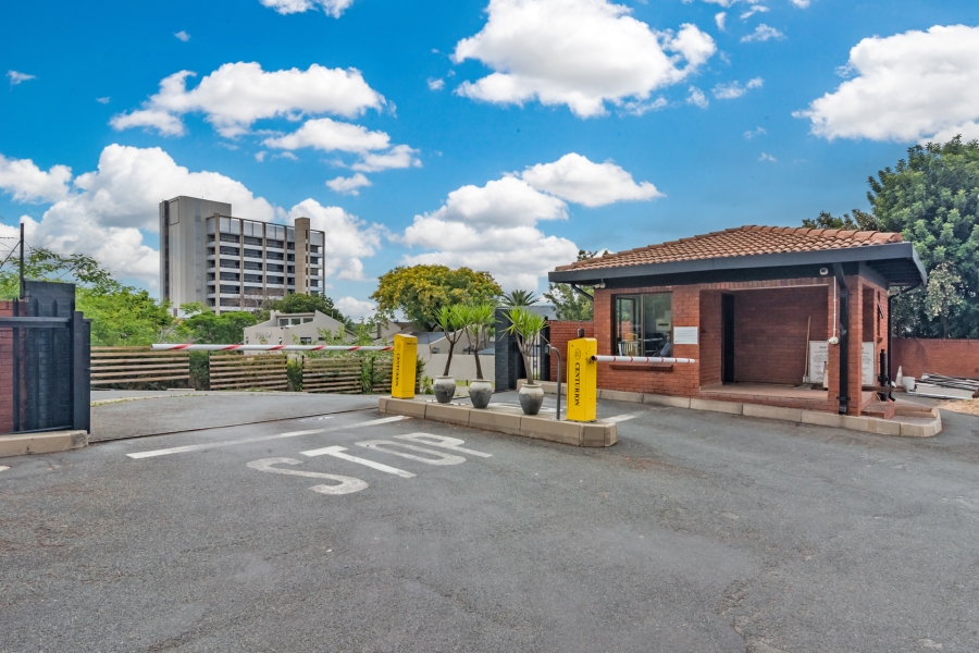 Commercial Property for Sale in Lyme Park Gauteng