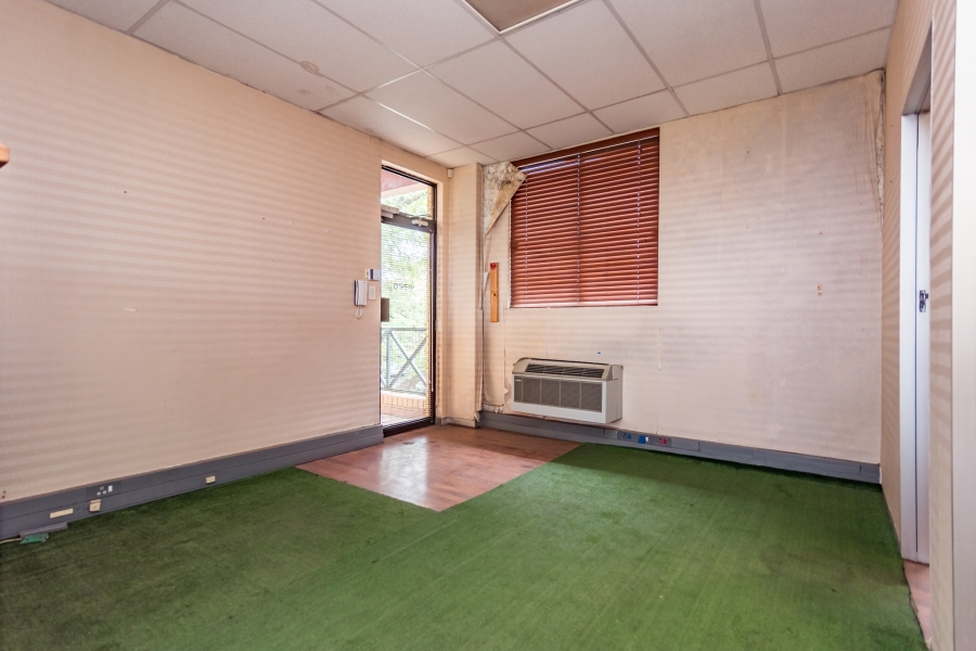 Commercial Property for Sale in Lyme Park Gauteng