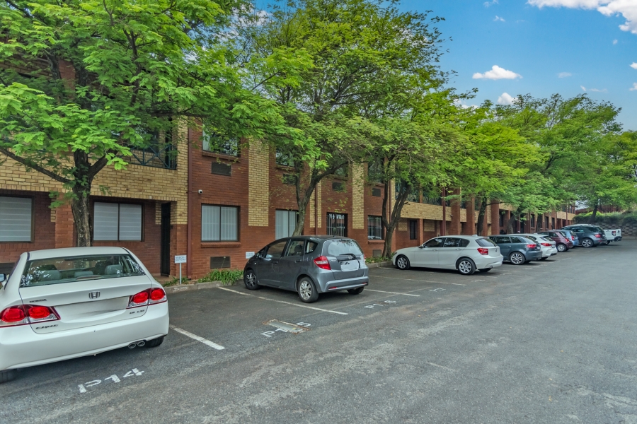 Commercial Property for Sale in Lyme Park Gauteng