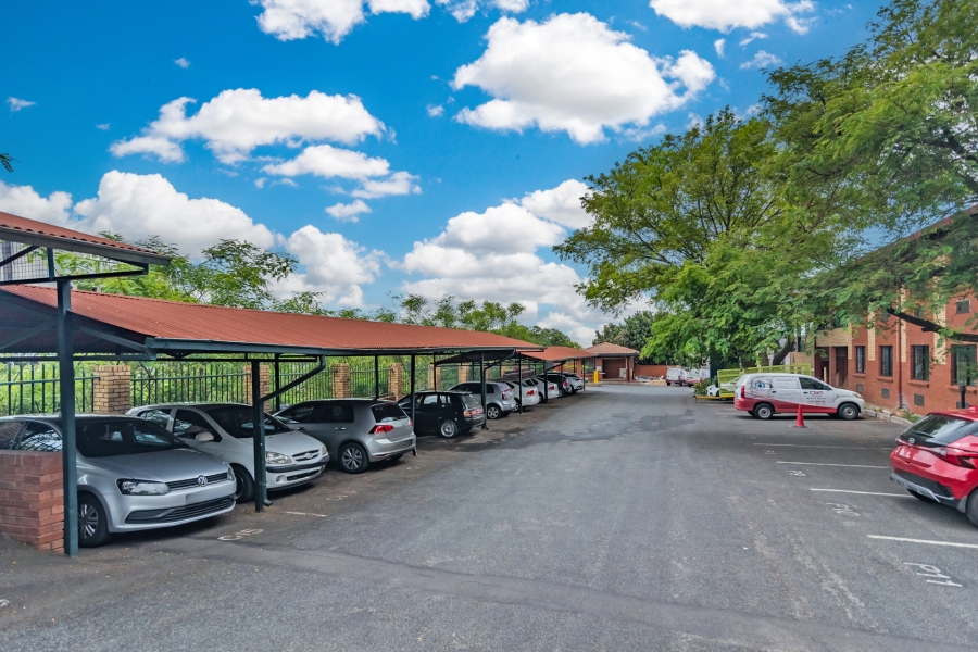 Commercial Property for Sale in Lyme Park Gauteng