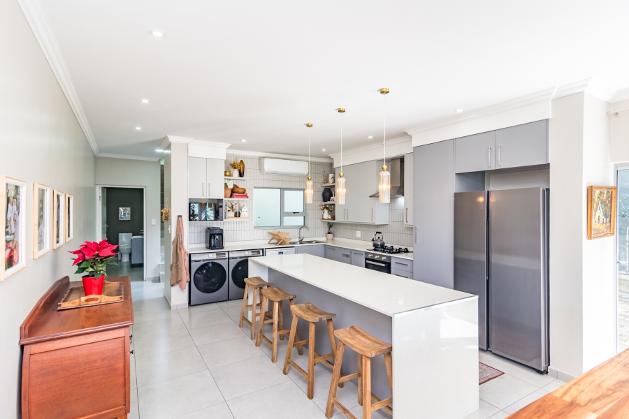 3 Bedroom Property for Sale in Helderkruin Gauteng