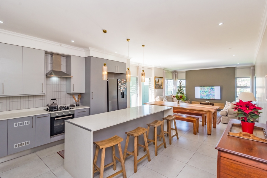 3 Bedroom Property for Sale in Helderkruin Gauteng