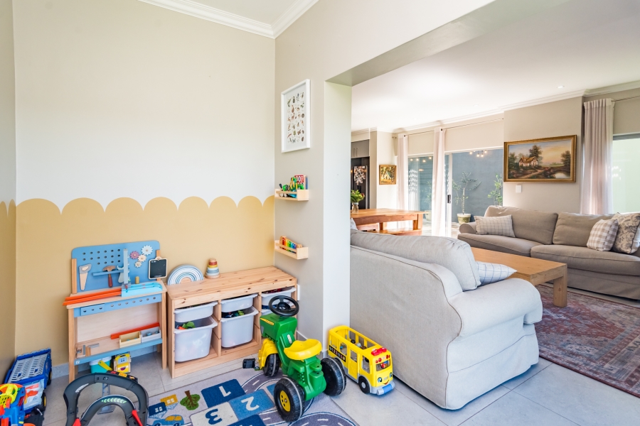 3 Bedroom Property for Sale in Helderkruin Gauteng