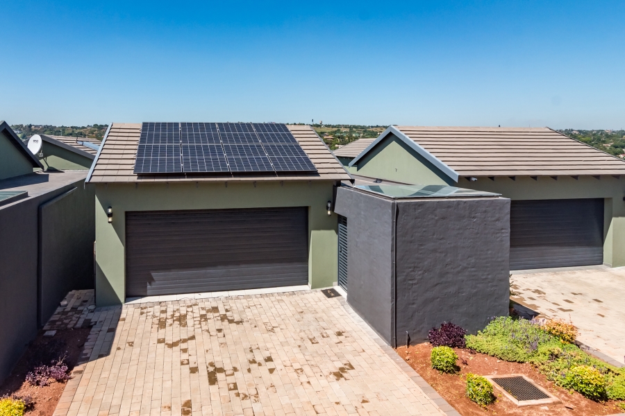 3 Bedroom Property for Sale in Helderkruin Gauteng