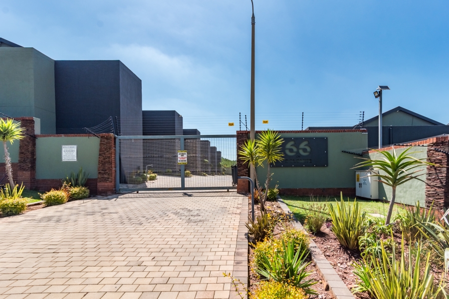 3 Bedroom Property for Sale in Helderkruin Gauteng