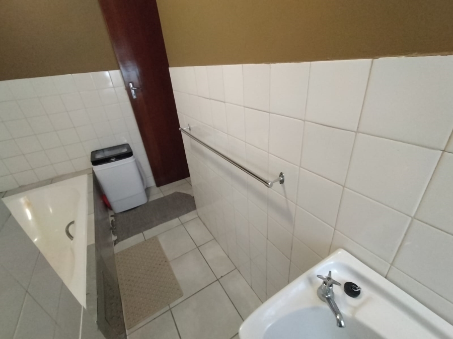 1 Bedroom Property for Sale in Pretoria North Gauteng