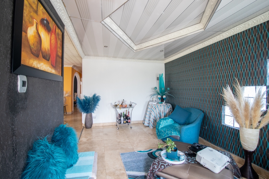 4 Bedroom Property for Sale in Alveda Park Gauteng