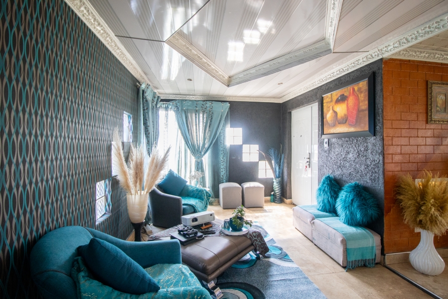 4 Bedroom Property for Sale in Alveda Park Gauteng