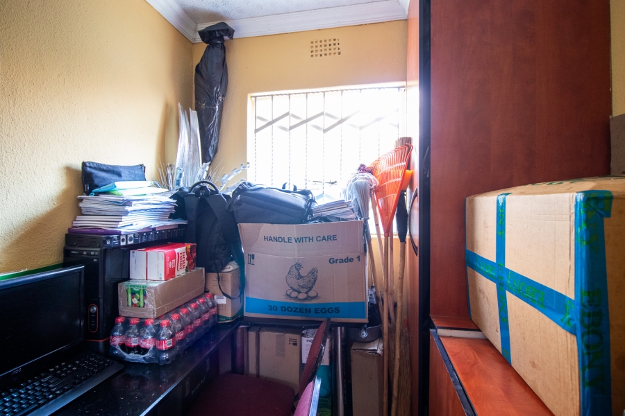 4 Bedroom Property for Sale in Alveda Park Gauteng