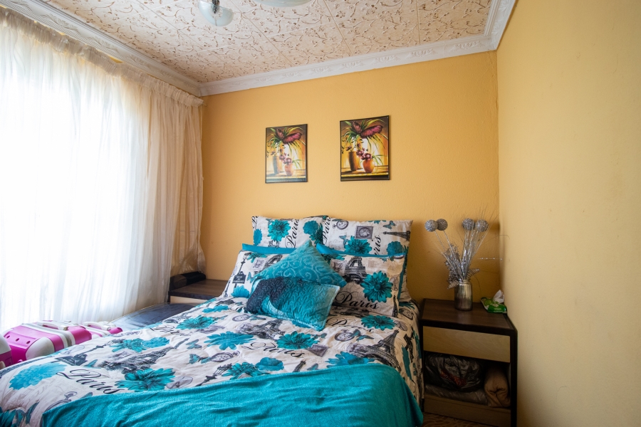 4 Bedroom Property for Sale in Alveda Park Gauteng