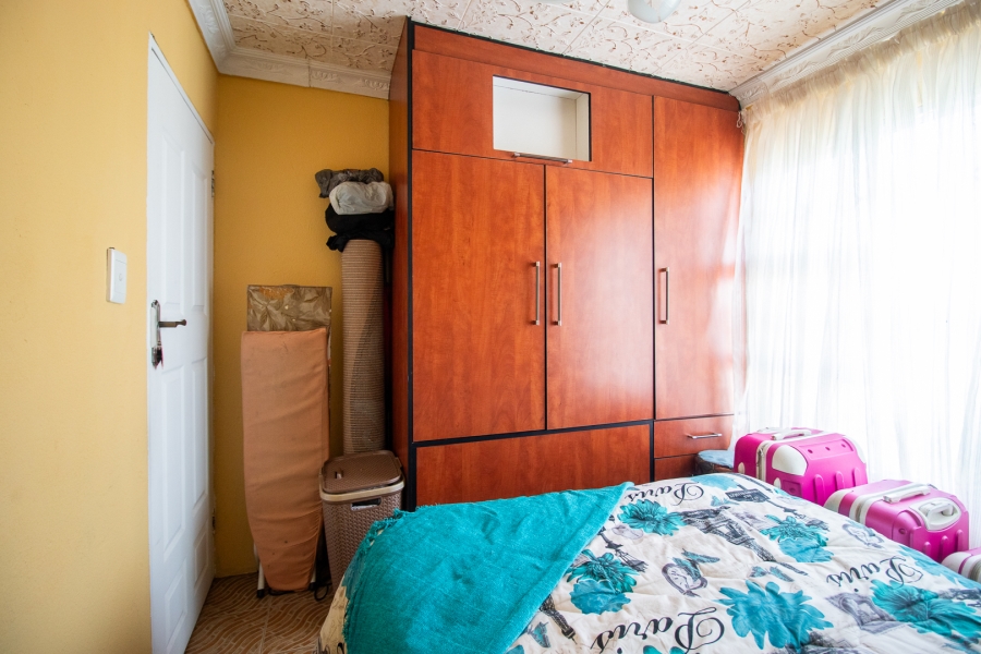 4 Bedroom Property for Sale in Alveda Park Gauteng